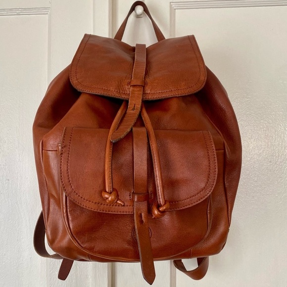 MADEWELL The Transport Rucksack in English Saddle Leather - Picture 5 of 16